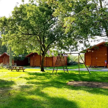 Campsite Les 2 Salamandres Arces-sur-Gironde
