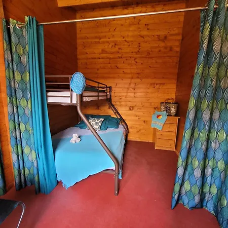 Les 2 Salamandres Camping Arces-sur-Gironde