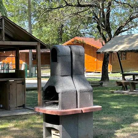 Les 2 Salamandres * Arces-sur-Gironde