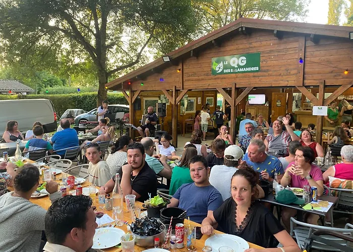 Les 2 Salamandres Camping Arces-sur-Gironde