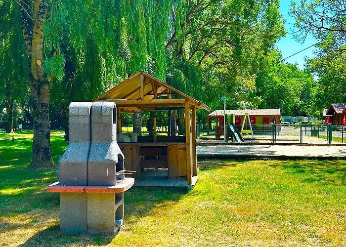 Les 2 Salamandres * Arces-sur-Gironde